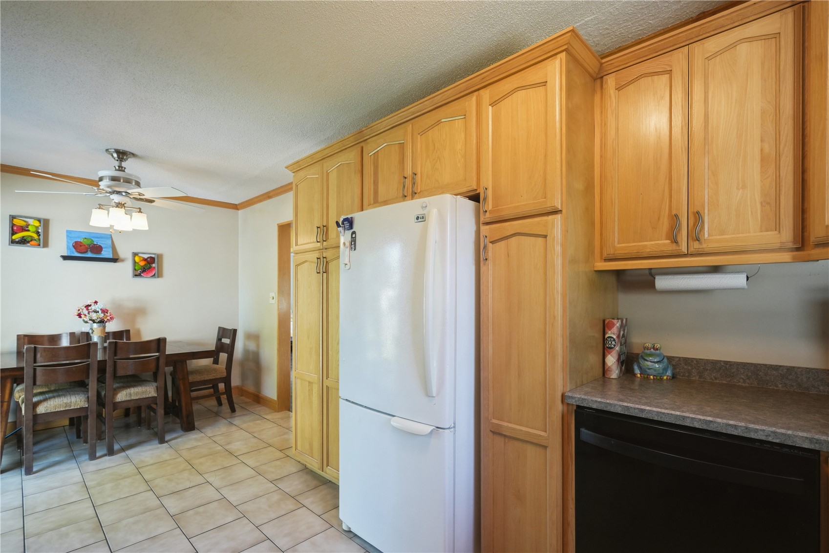 4225 Pineview Drive NE Cedar Rapids IA 52402