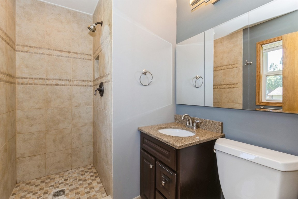 427 Greenfield Street NE Cedar Rapids IA 52402