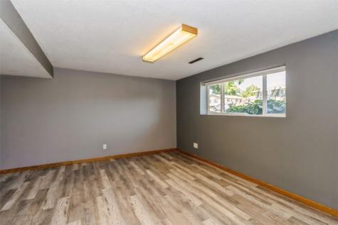 427 Greenfield Street NE Cedar Rapids IA 52402