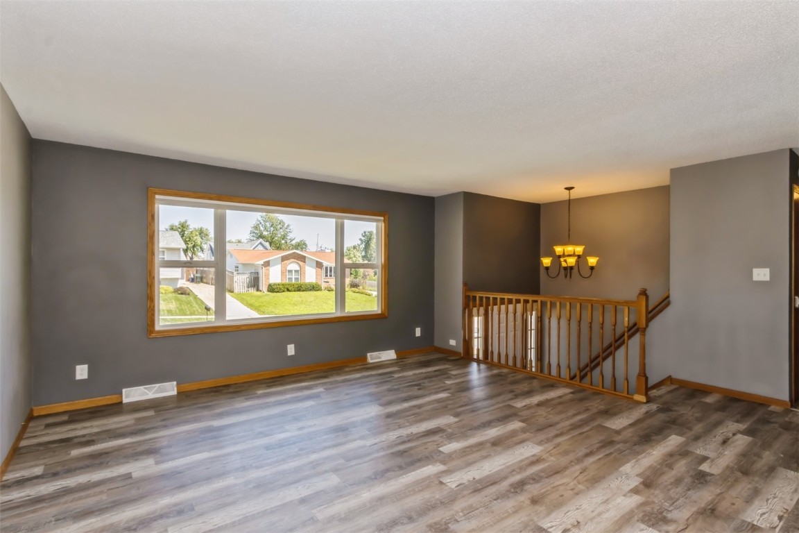 427 Greenfield Street NE Cedar Rapids IA 52402