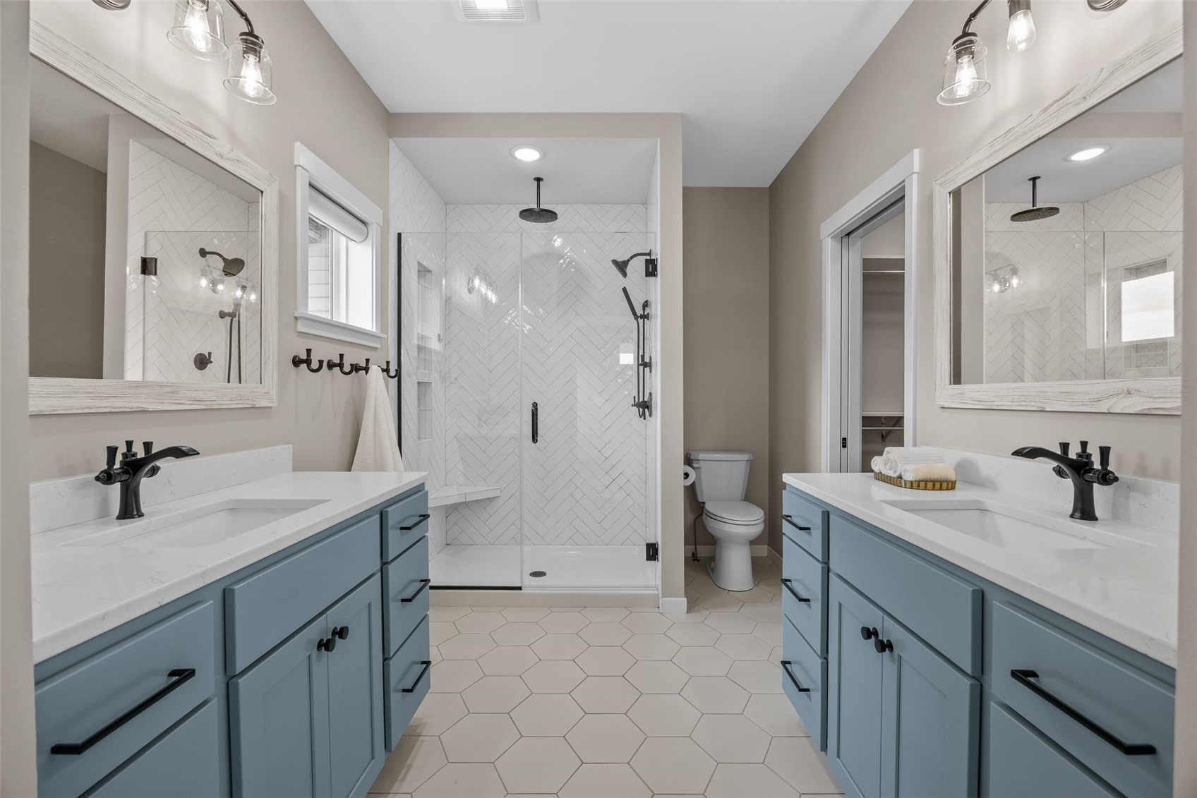 1497 Glen Rock Circle Marion IA 52302