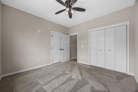 1497 Glen Rock Circle Marion IA 52302