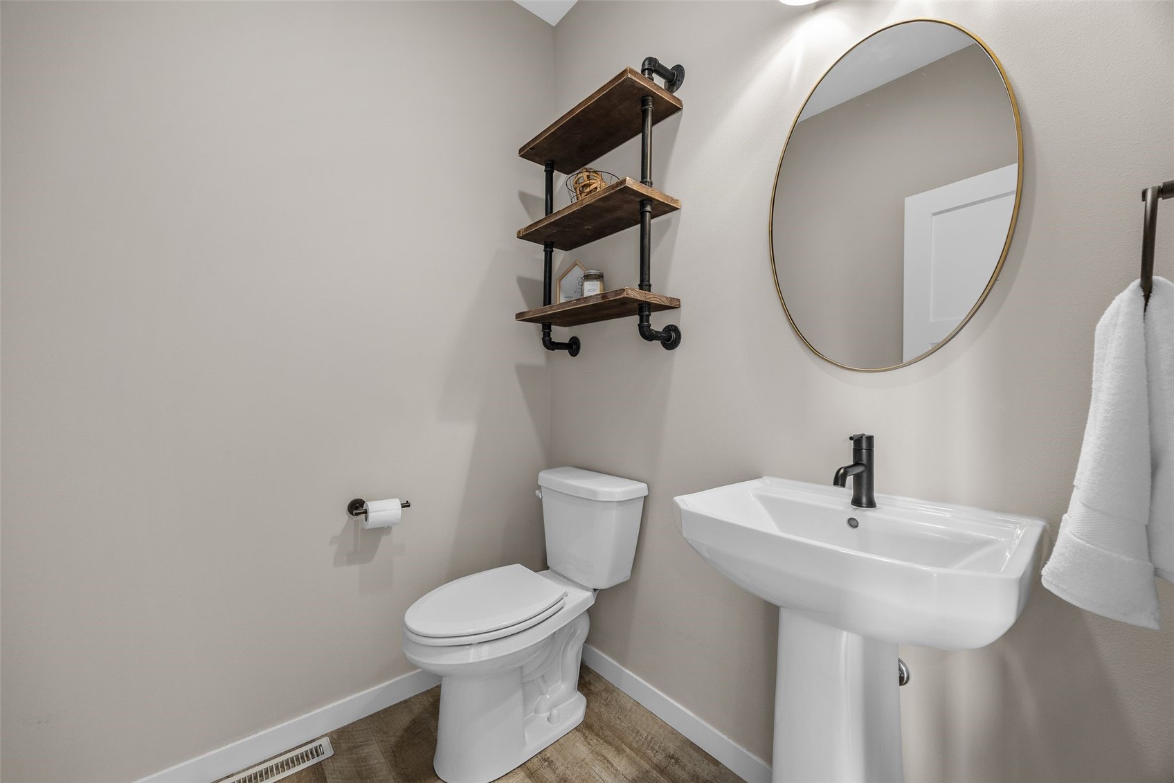 1497 Glen Rock Circle Marion IA 52302