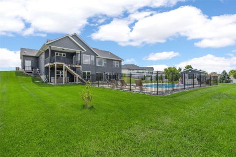 1497 Glen Rock Circle Marion IA 52302