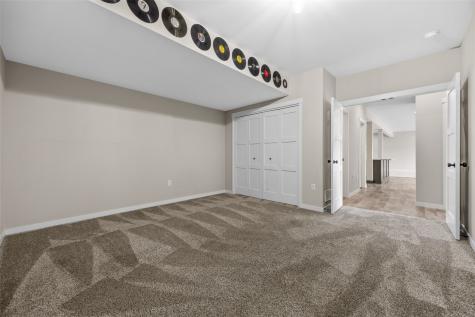 1497 Glen Rock Circle Marion IA 52302