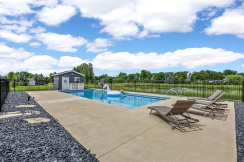 1497 Glen Rock Circle Marion IA 52302