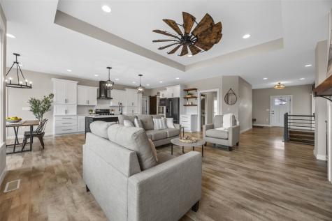 1497 Glen Rock Circle Marion IA 52302