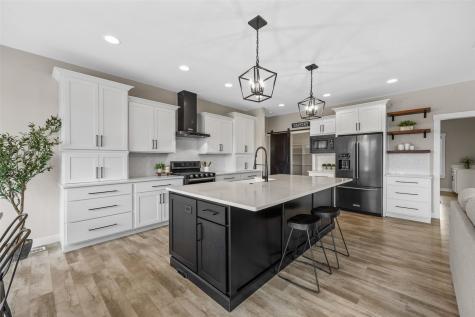 1497 Glen Rock Circle Marion IA 52302