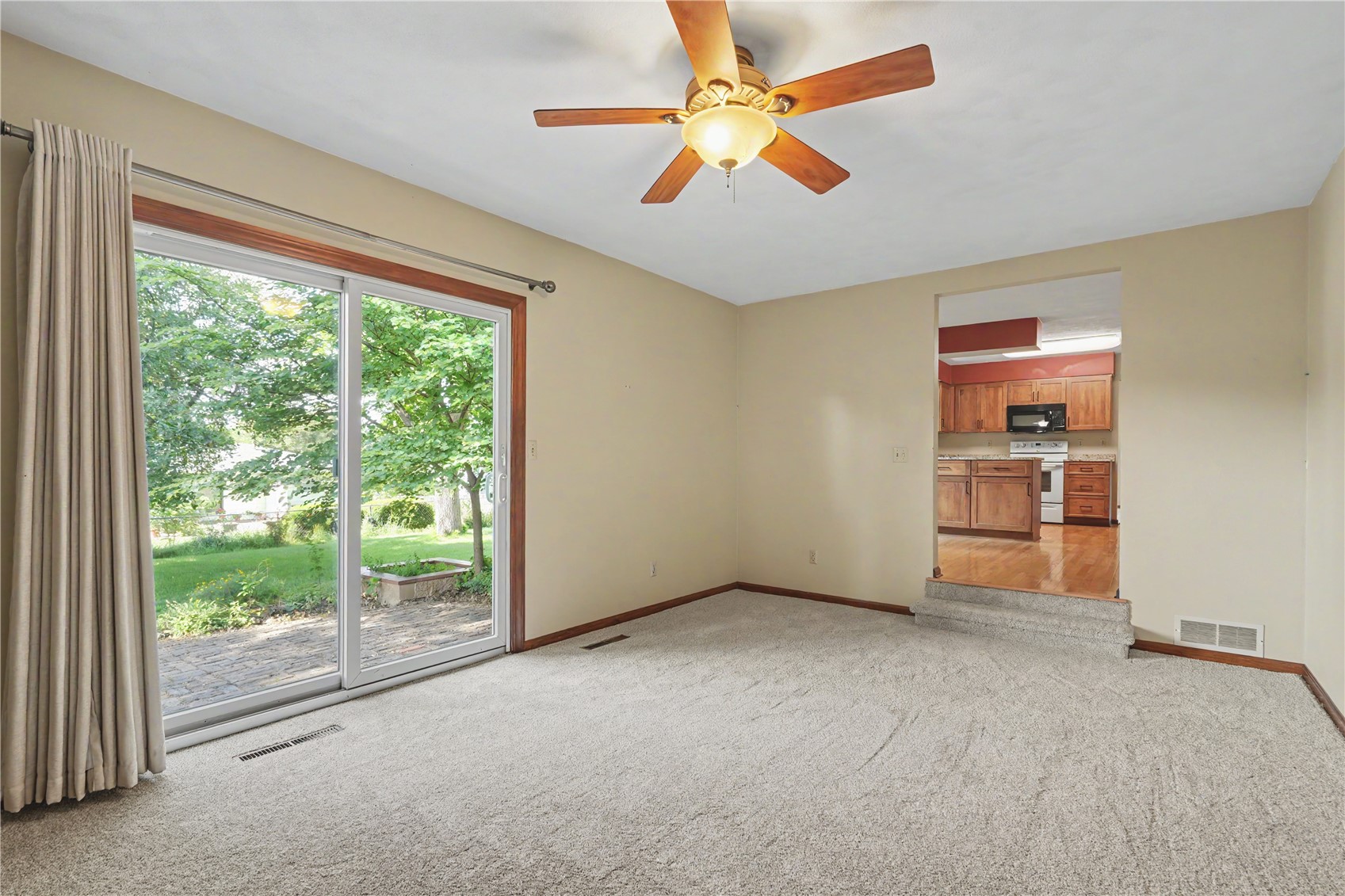 2851 27th Avenue Marion IA 52302