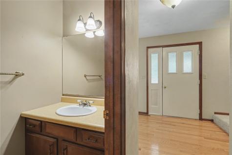 2851 27th Avenue Marion IA 52302