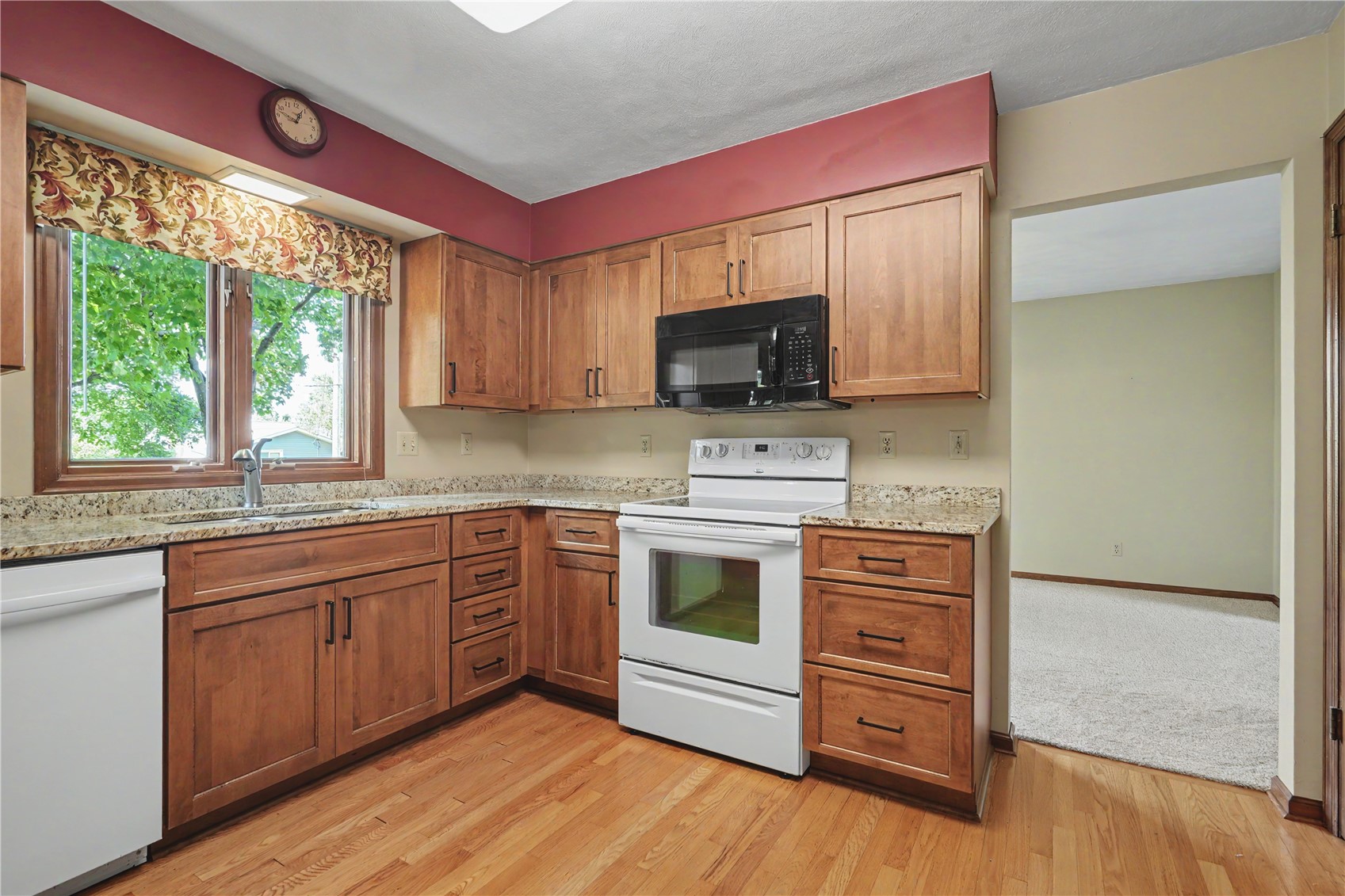 2851 27th Avenue Marion IA 52302