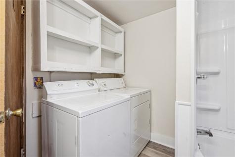 1215 5th Avenue Vinton IA 52349