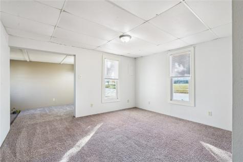 1215 5th Avenue Vinton IA 52349