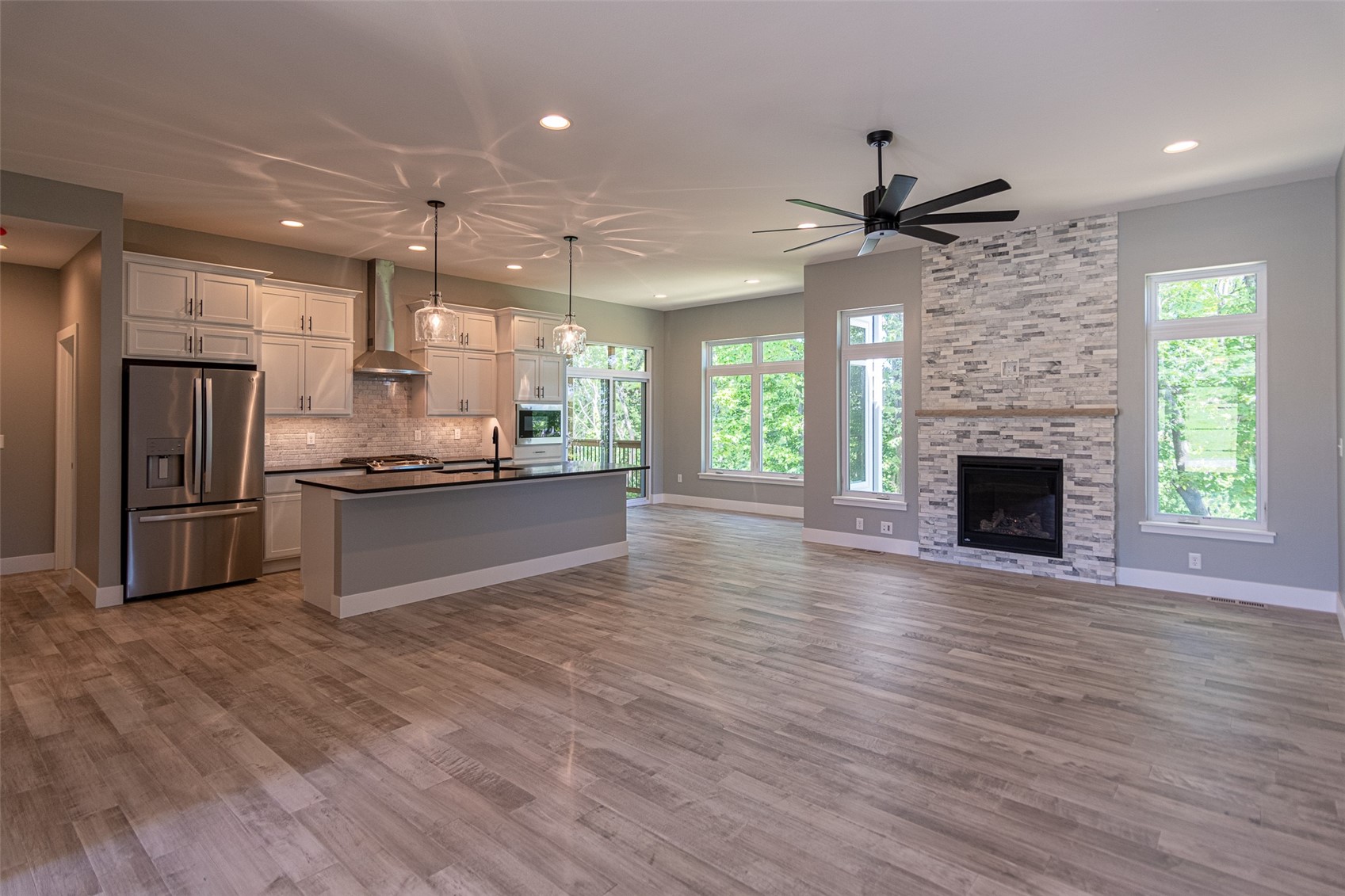 3067 Ridgeview Circle Coralville IA 52241
