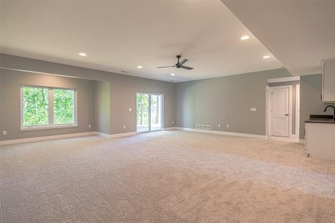 3067 Ridgeview Circle Coralville IA 52241