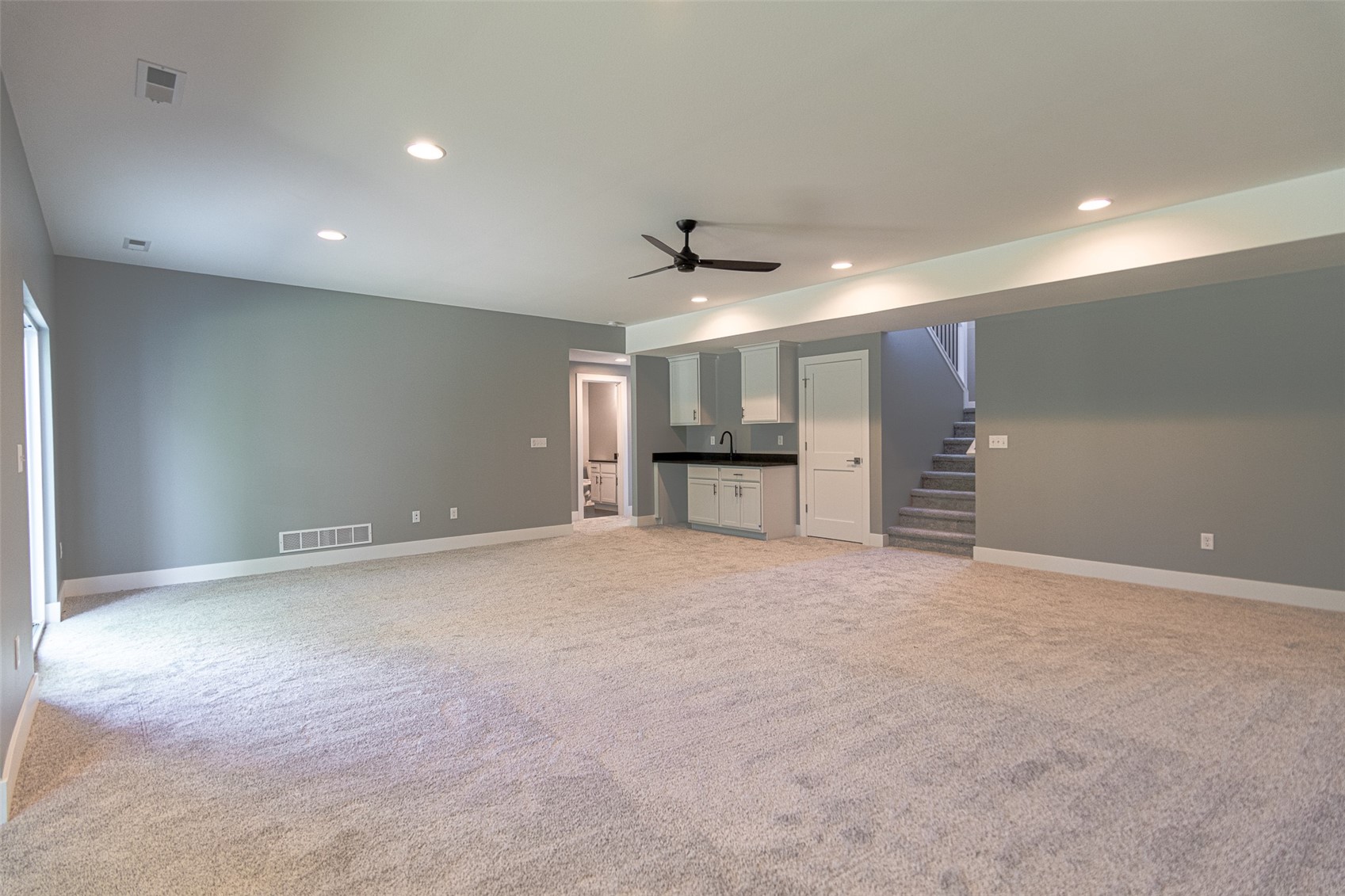 3067 Ridgeview Circle Coralville IA 52241