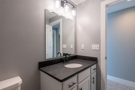 3067 Ridgeview Circle Coralville IA 52241