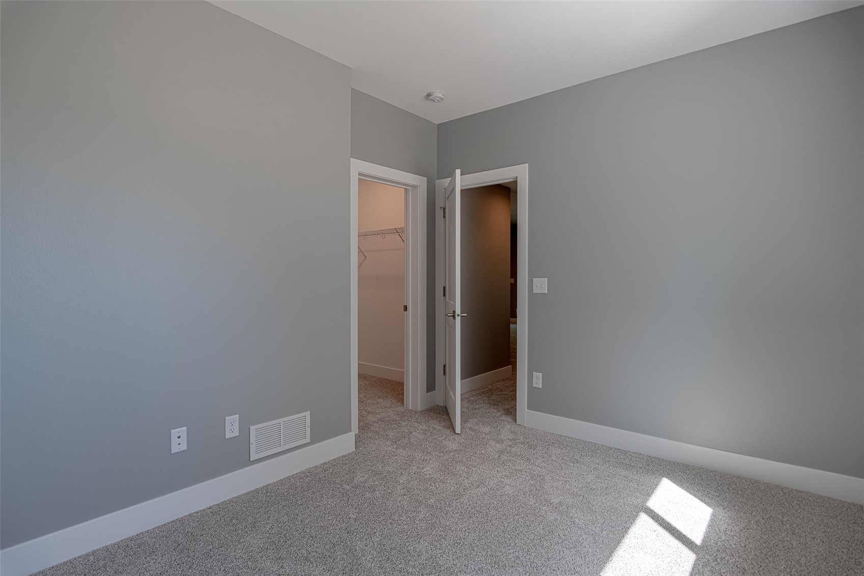 3067 Ridgeview Circle Coralville IA 52241