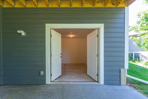 3067 Ridgeview Circle Coralville IA 52241