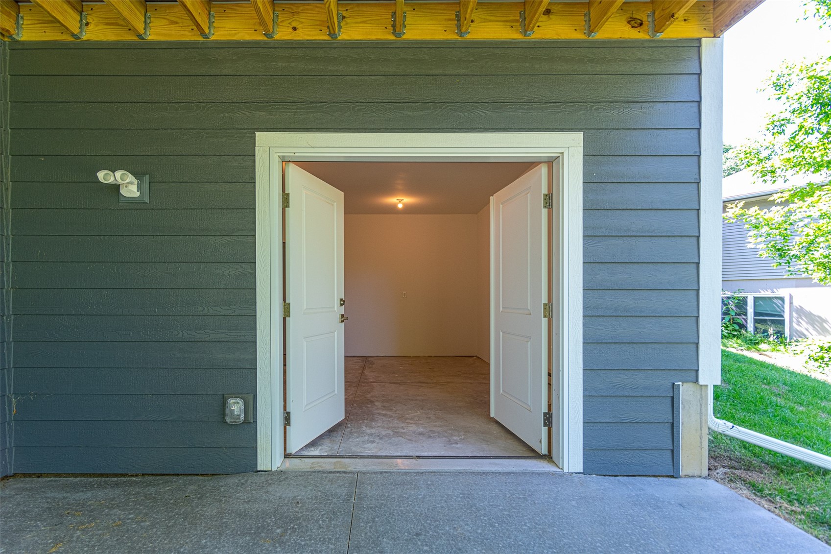 3067 Ridgeview Circle Coralville IA 52241