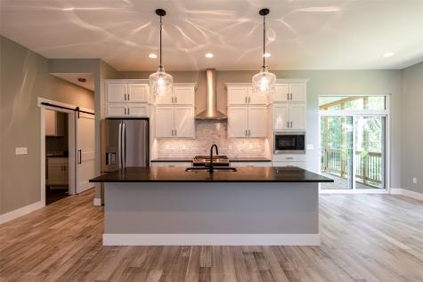 3067 Ridgeview Circle Coralville IA 52241