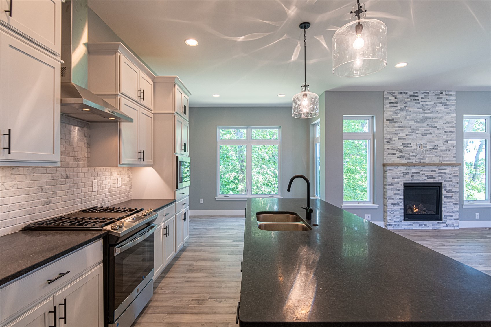 3067 Ridgeview Circle Coralville IA 52241