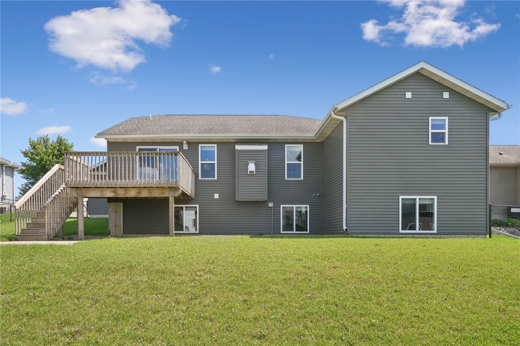 1622 Para Drive Marion IA 52302