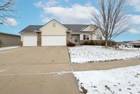 700 34th Avenue Marion IA 52302