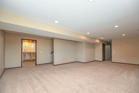 700 34th Avenue Marion IA 52302