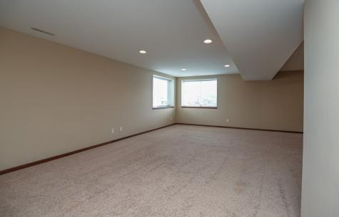 700 34th Avenue Marion IA 52302