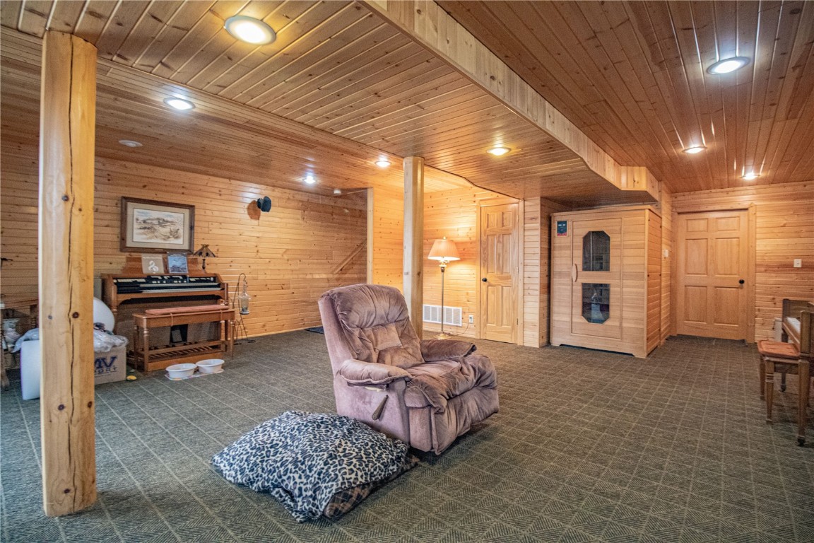 8897 20th Avenue Monmouth IA 52309