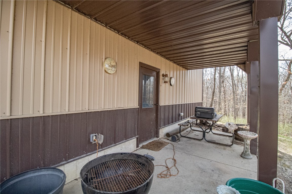 8897 20th Avenue Monmouth IA 52309