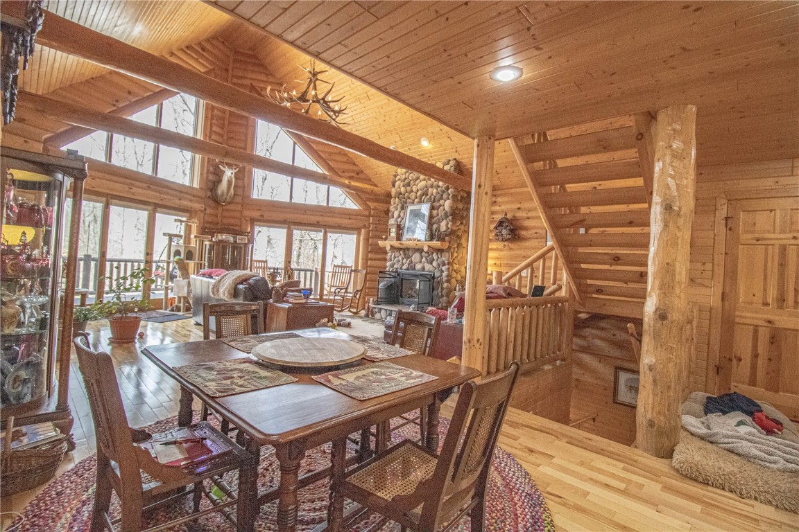 8897 20th Avenue Monmouth IA 52309