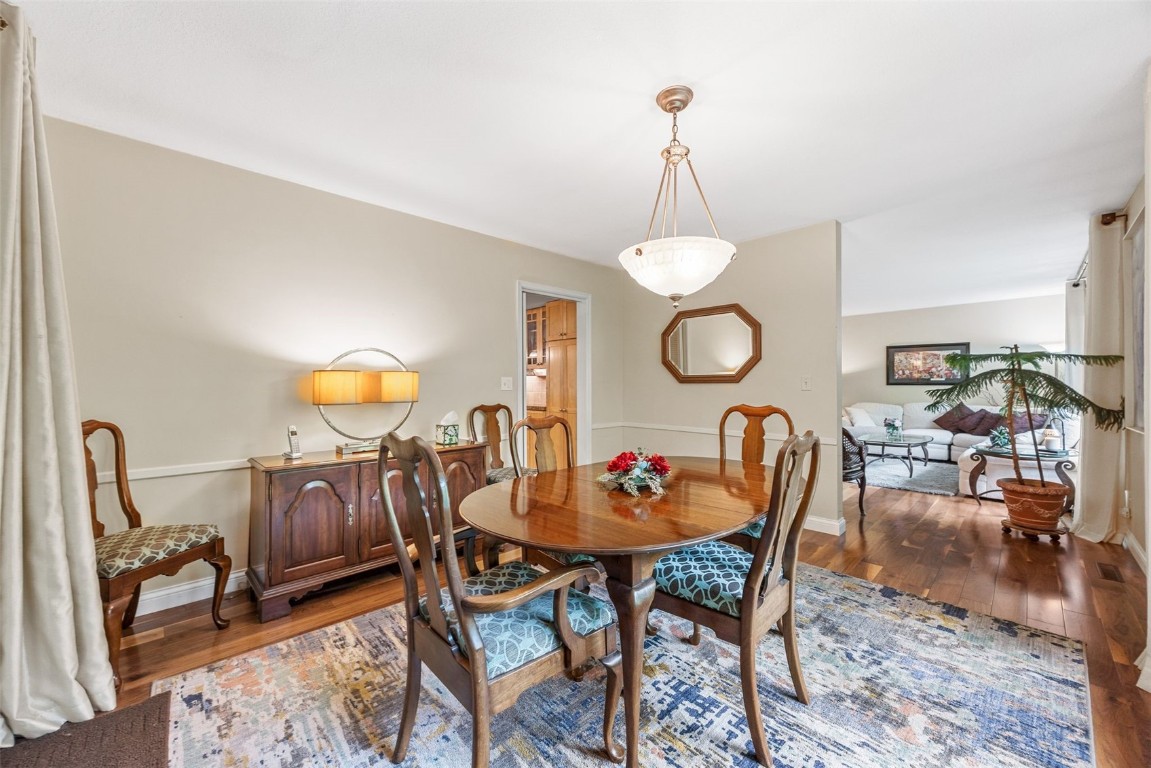 2020 Cottage Glen Road SE Cedar Rapids IA 52403