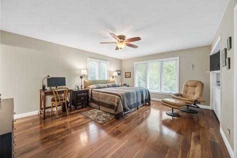 2020 Cottage Glen Road SE Cedar Rapids IA 52403