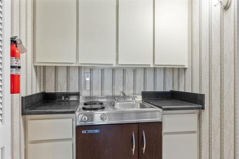 2020 Cottage Glen Road SE Cedar Rapids IA 52403