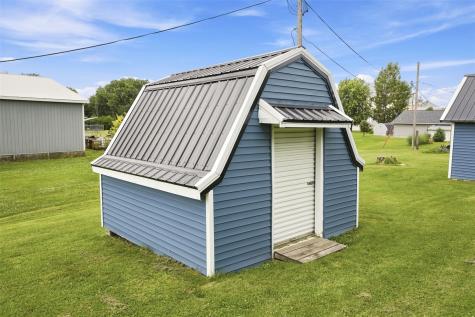 14 Greene Street Walker IA 52352