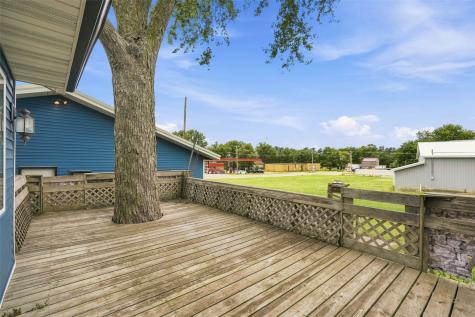 14 Greene Street Walker IA 52352