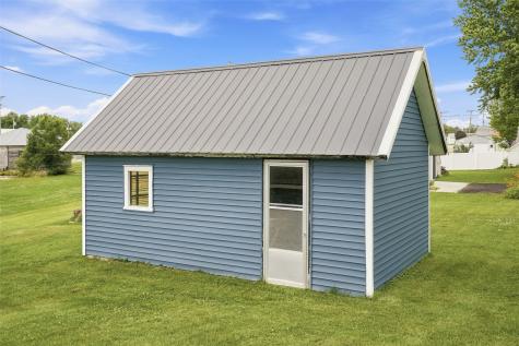 14 Greene Street Walker IA 52352
