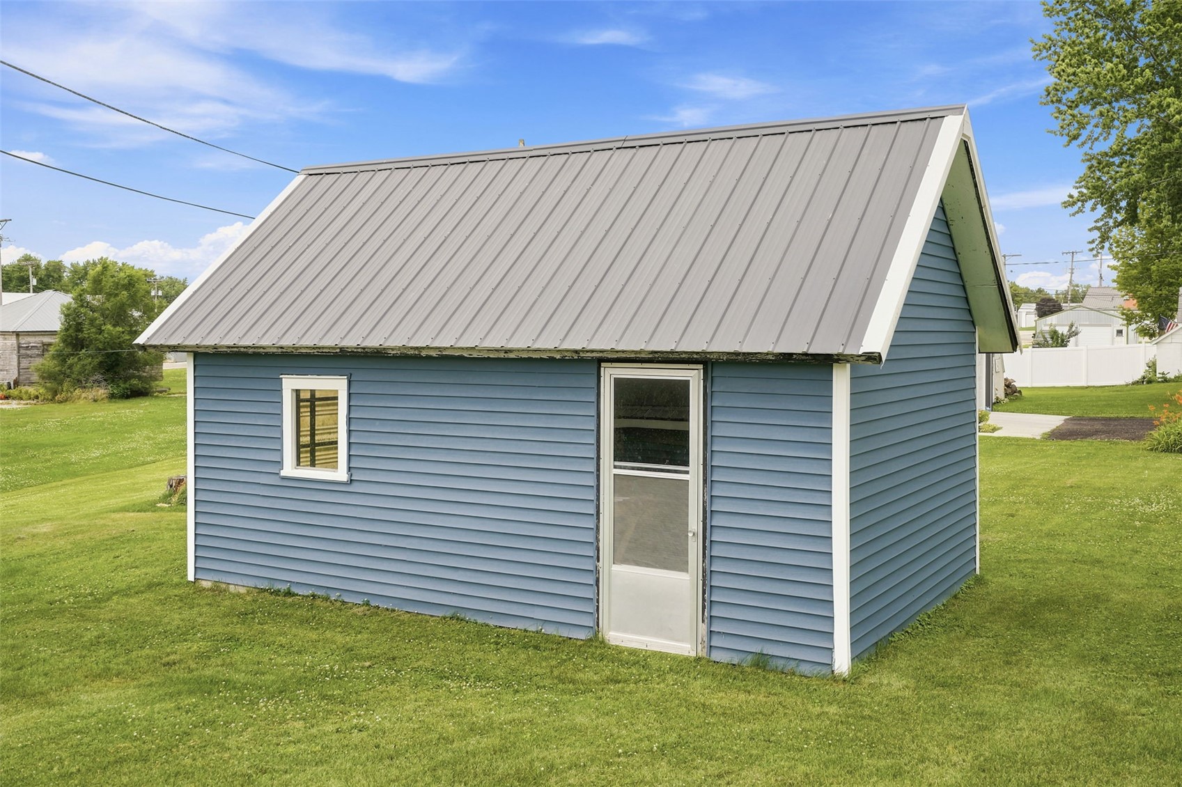 14 Greene Street Walker IA 52352