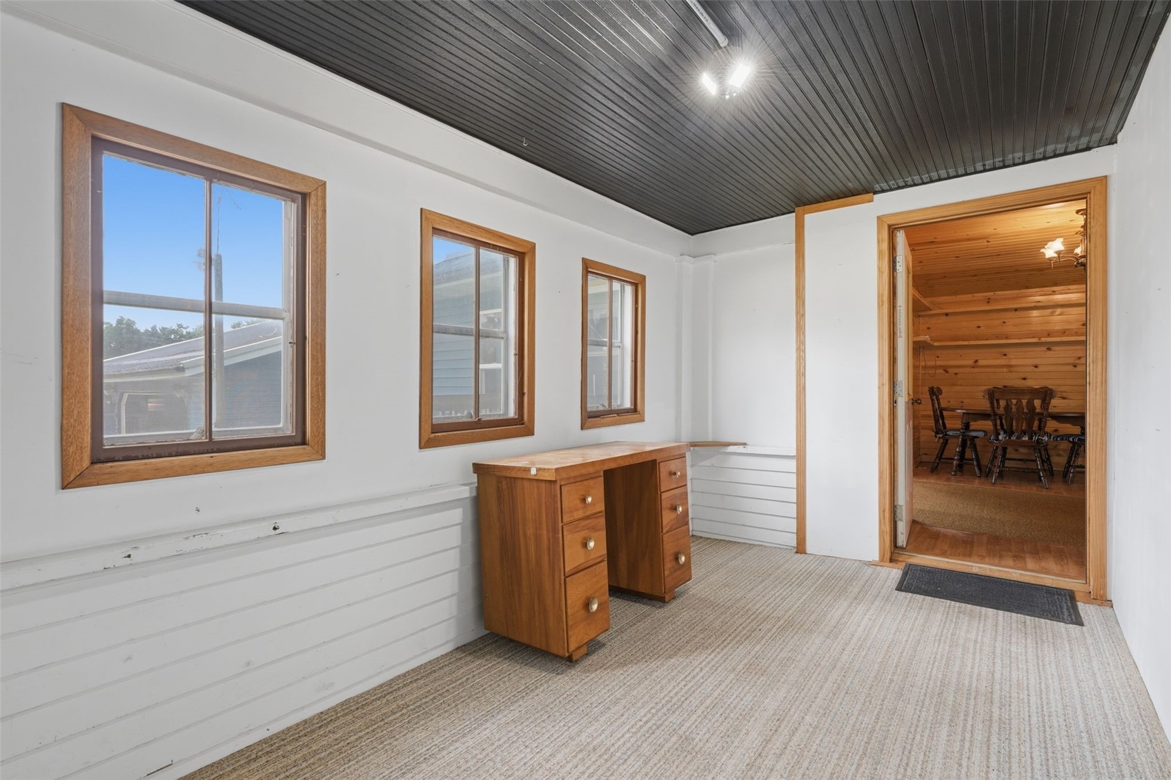 14 Greene Street Walker IA 52352