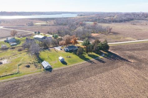 3673 Lewis Bottoms Road Shellsburg IA 52332