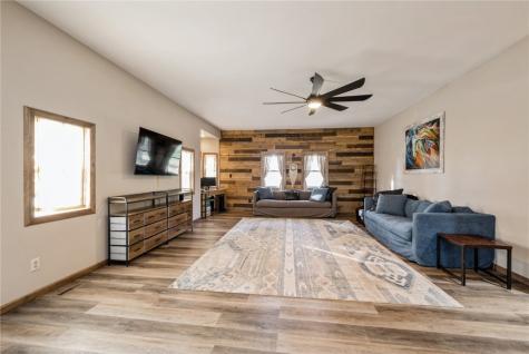 3673 Lewis Bottoms Road Shellsburg IA 52332
