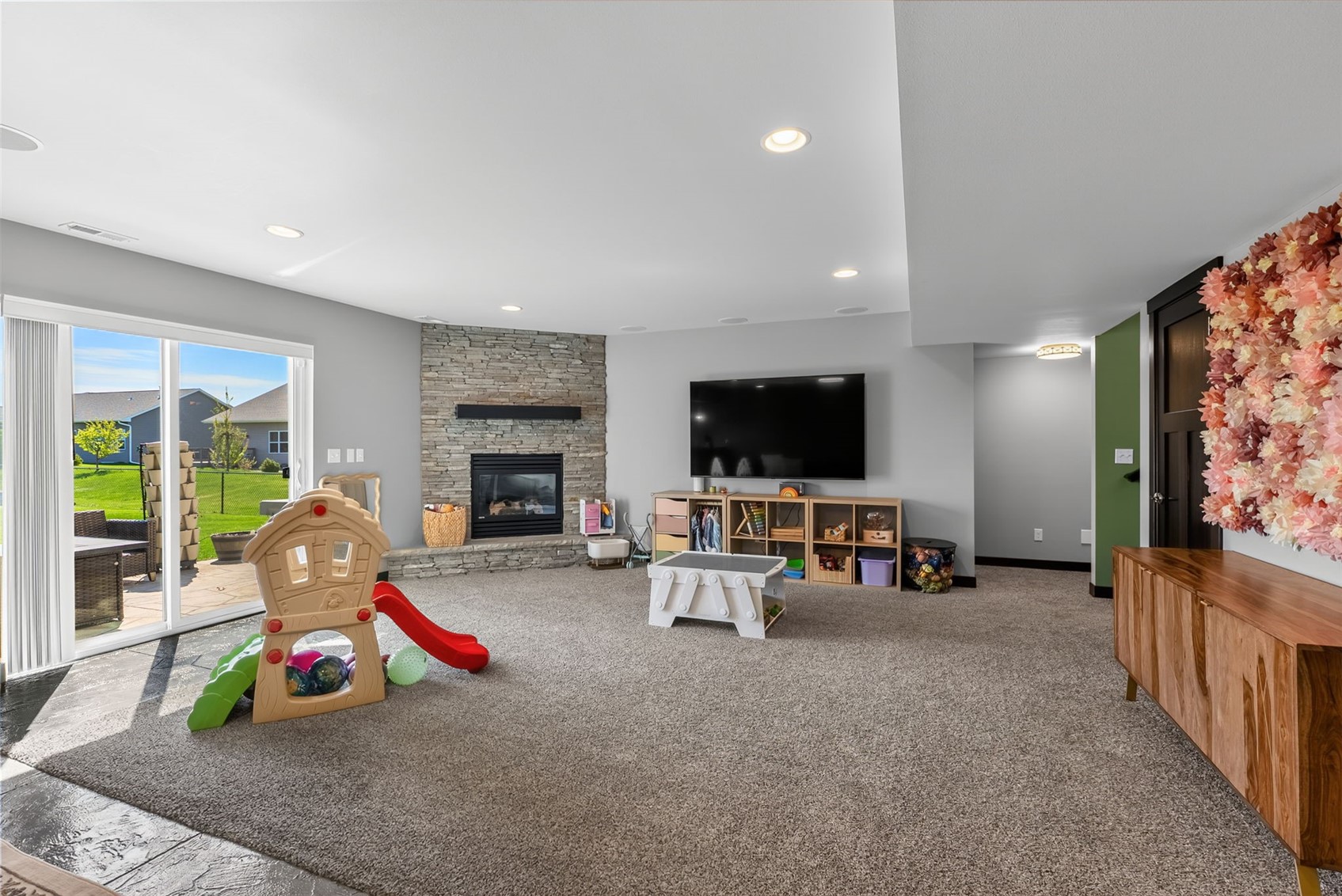 2040 Stone Creek Circle North Liberty IA 52317