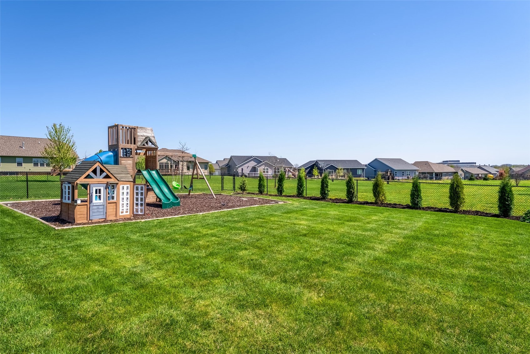 2040 Stone Creek Circle North Liberty IA 52317