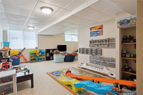 6911 Springwood Place NW Cedar Rapids IA 52404
