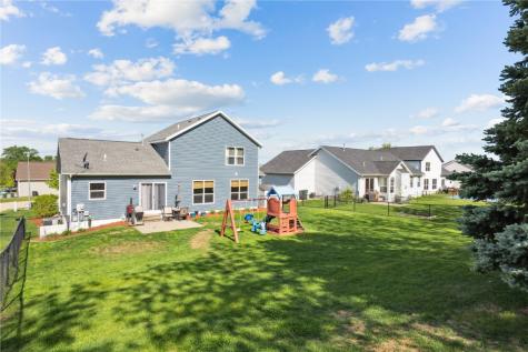 6911 Springwood Place NW Cedar Rapids IA 52404