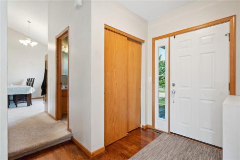 6911 Springwood Place NW Cedar Rapids IA 52404