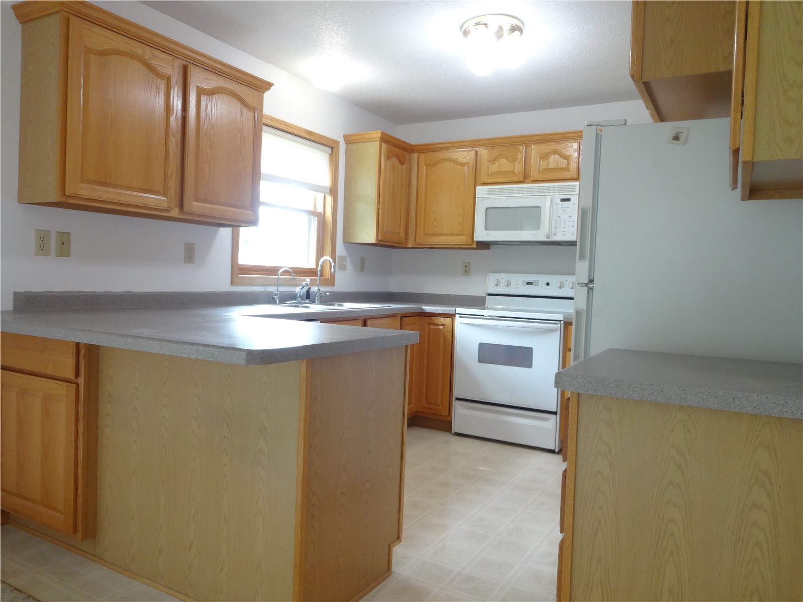 680 W Washington Street Marengo IA 52301