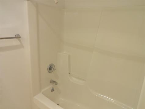 680 W Washington Street Marengo IA 52301